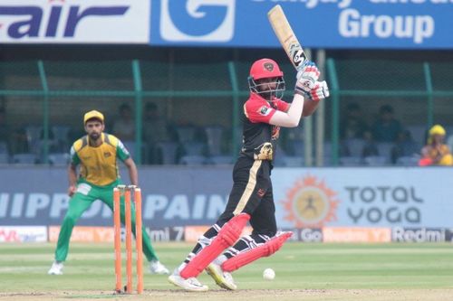 Ravikumar Samarth scored an important half-century