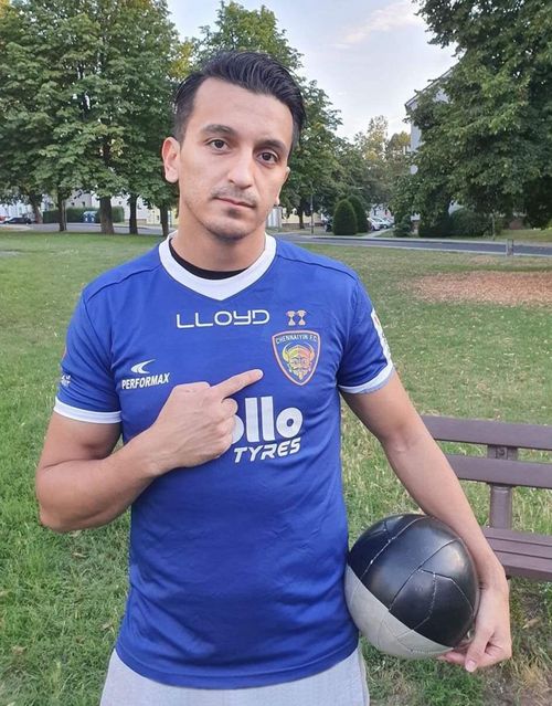 Masih Saighani in Chennaiyin FC colors.