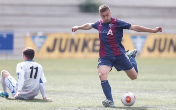 Adolfo Miranda played for Secunda Division outfits Huesca