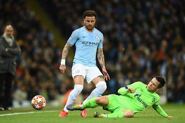 Manchester City&#039;s Kyle Walker (in blue).