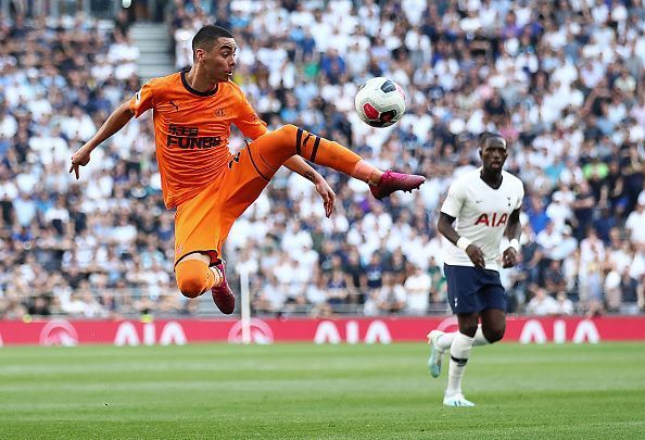 Action from the Tottenham-Newcastle game.