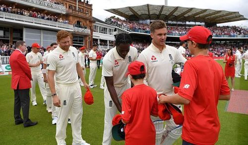 Jofra Archer made his Test debut on Day 2