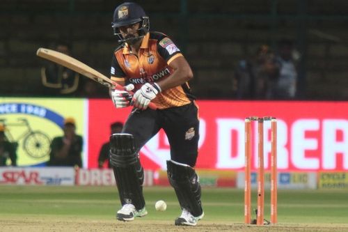 Hubli skipper Vinay Kumar top-scored with 81