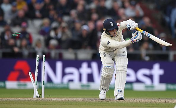 Jason Roy looked iffy before Hazelwood got one to breach through the gate and clatter the timber for 22