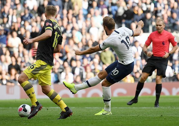 Tottenham Hotspur v Southampton FC - Premier League