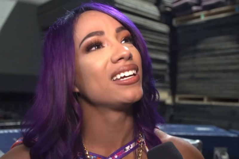 Sasha Banks backstage