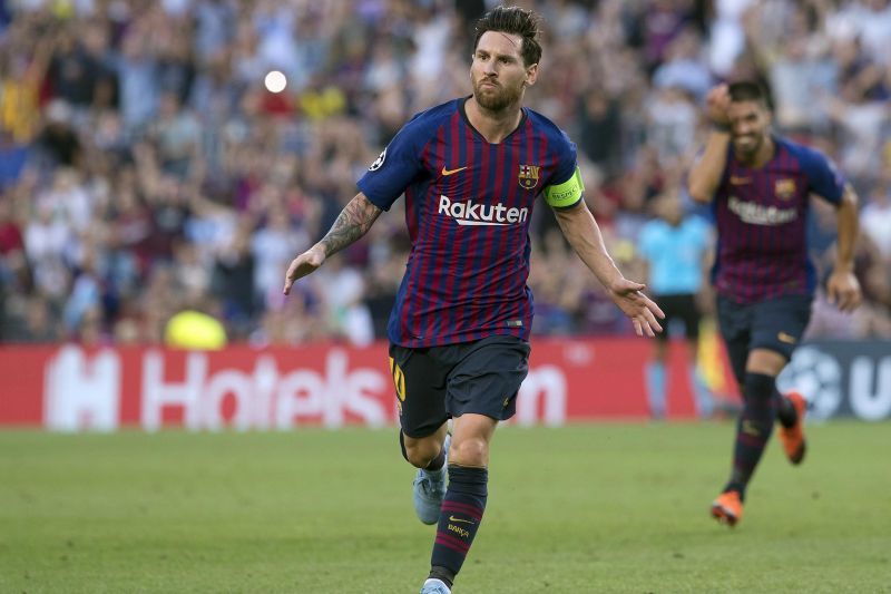 Messi celebrates his 8th Champions League hat-trick against PSV Eindhoven in 2018-19