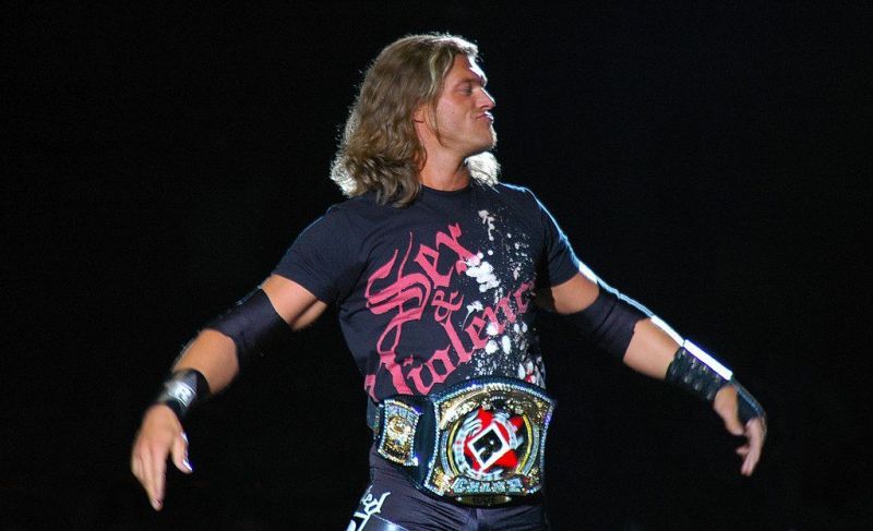 Edge: Regained the WWE Championship from Rob Van Dam