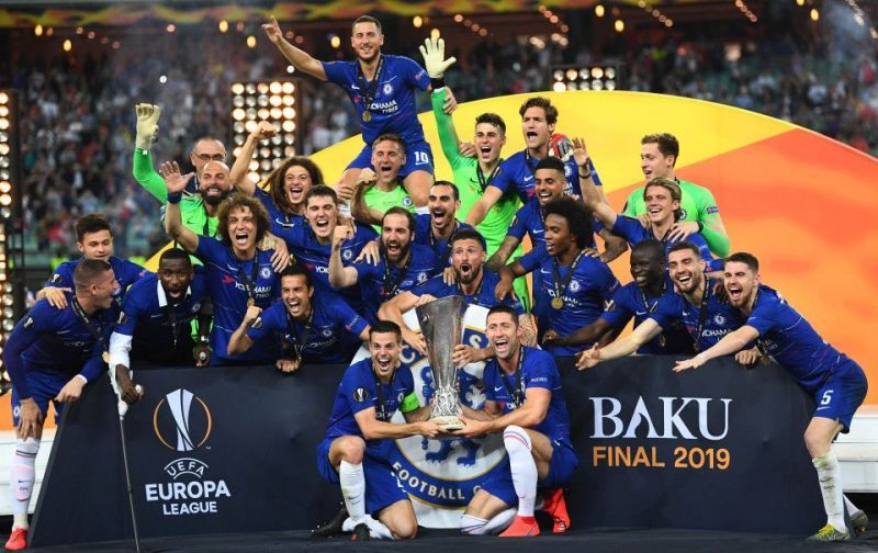 Chelsea players celebrate the club&#039;s 2018-19 Europa League title