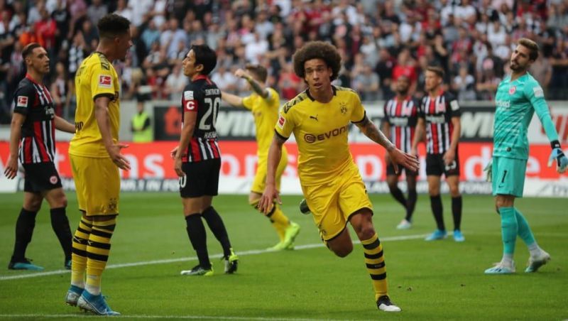 Witsel celebrates his opener on an afternoon where he shone despite BVB relinquishing their lead twice