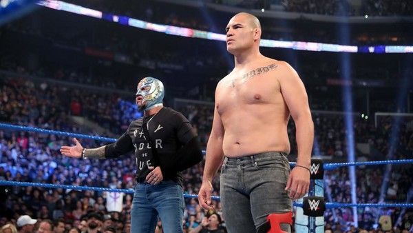 Rey Mysterio is set to team up with Cain Velasquez