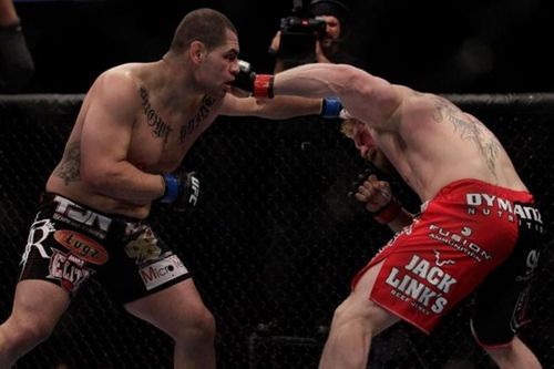 Cain Velasquez vs Brock Lesnar from UFC 121