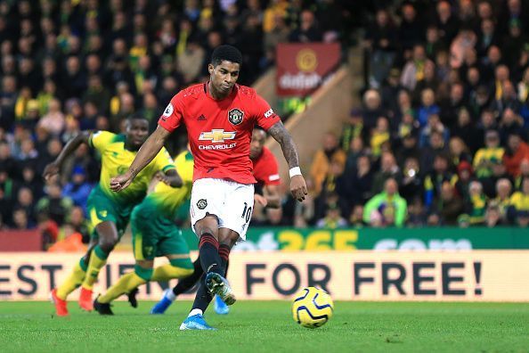 Norwich City v Manchester United - Premier League