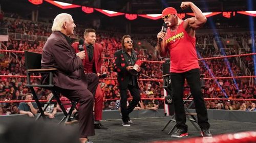 Hulk Hogan and Ric Flair came face to face on this week's Raw