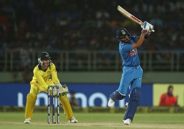 Virat Kohli batting against Australia
