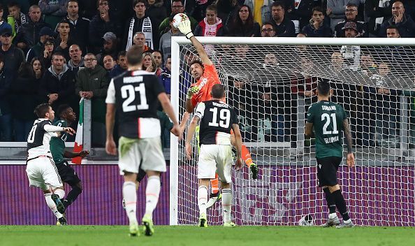 Gianluigi Buffon stretches to secure all three points for Il Bianconeri