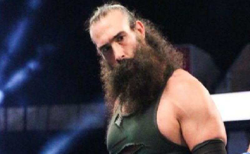 Has Luke Harper re-signed with WWE?