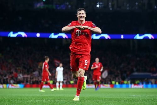 Robert Lewandowski in action against Tottenham Hotspur