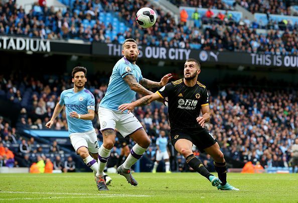Patrick Cutrone&#039;s physicality too much for Otamendi to deal with