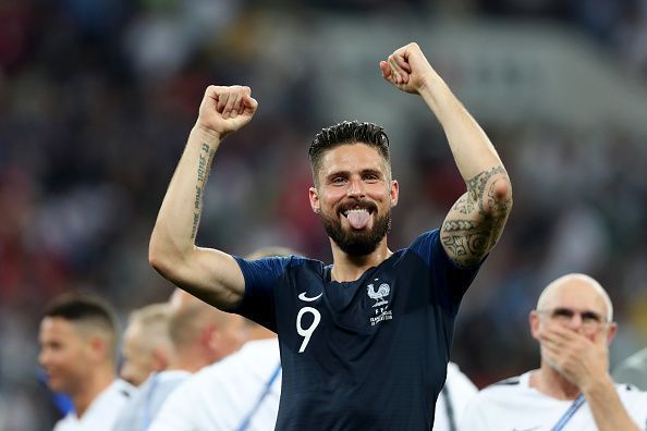 Olivier Giroud celebrates