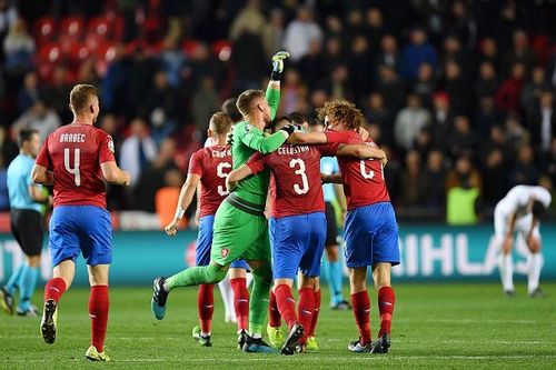 Czech Republic outwitted England 2-1