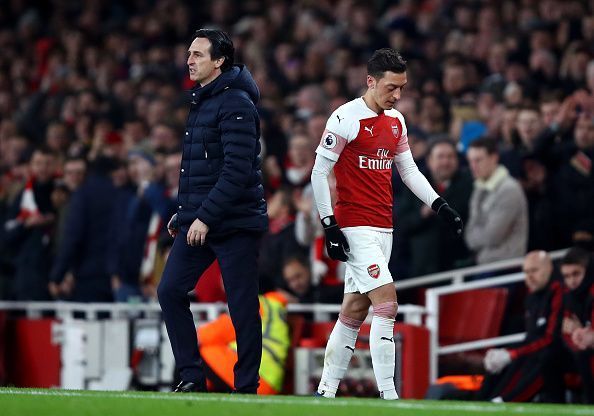 Where did it all go wrong for Unai Emery and Mesut Ozil?