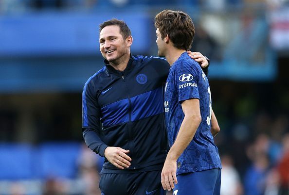 Lampard congratulates Alonso.