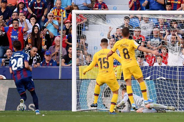 Campana opened the scoring for Levante