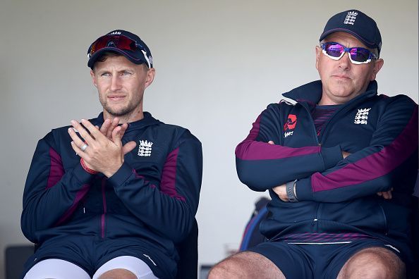 Joe Root (left) and Chris Silverwood (right)