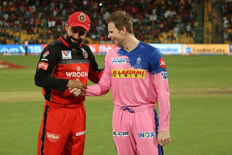 Kohli and Smith ( Image courtesy: BCCI/iplt20.com)