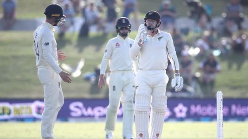 New Zealand batsman Henry Nicholls (right)