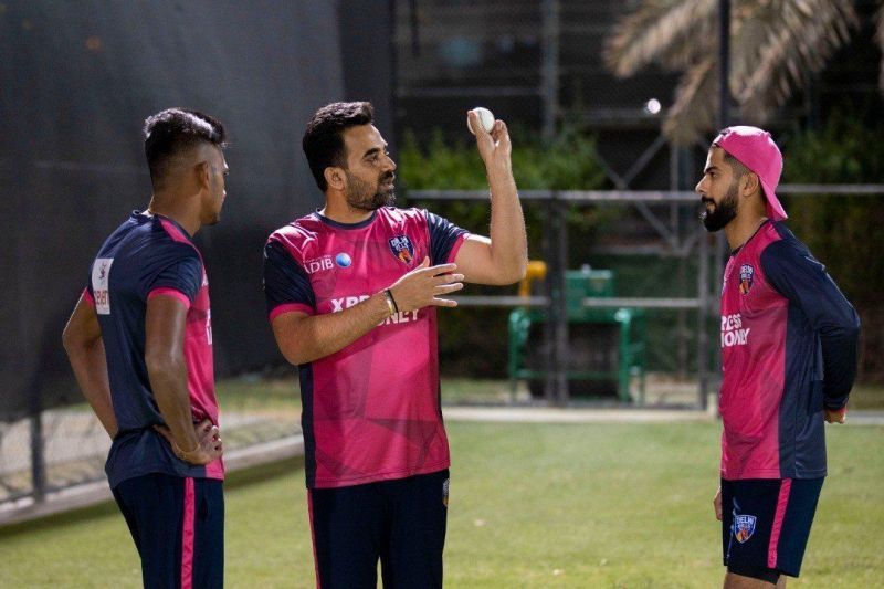 Zaheer Khan (C) and Ali Khan (R) could share the new ball for the Delhi Bulls (PC: Delhi Bulls Twitter)