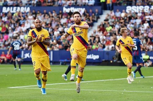 Levante UD v FC Barcelona - La Liga