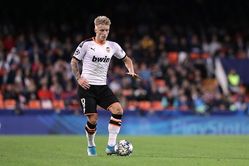 Valencia CF vs Granada CF – Predicted Lineups and Betting Tips – La Liga 2019/20