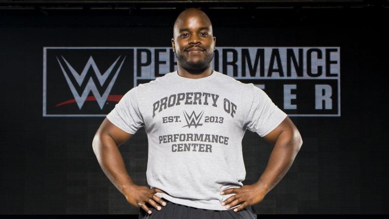 Stephon Smith has signed with WWE