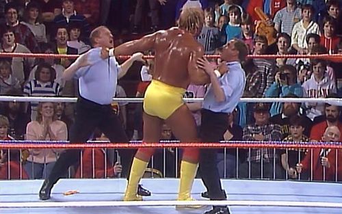 Hulk Hogan saw double at Saturday Night's Main Event in 1988; Earl Hebner and his 'evil' twin Dave Hebner