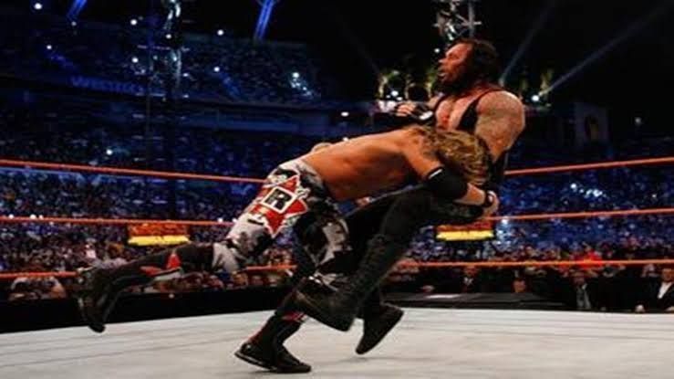 Edge and Roman Reigns use the Spear as a finisher