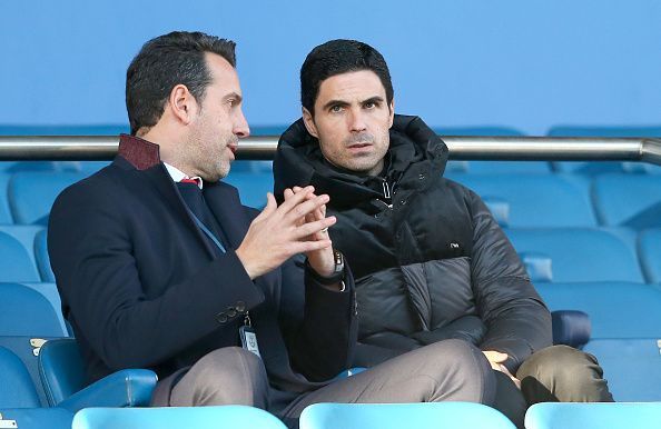 New Arsenal boss Mikel Arteta (R) 