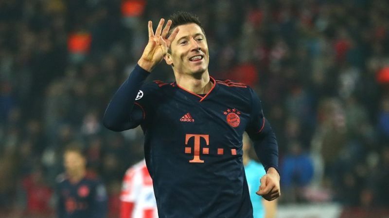 Lewandowski exults after scoring 4 at Crvena Zvezda in a 2019-20 UCL group-stage match