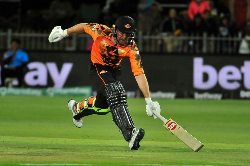 Ben Dunk was the star of the show scoring 99* to lead the chase for the Bay Giants