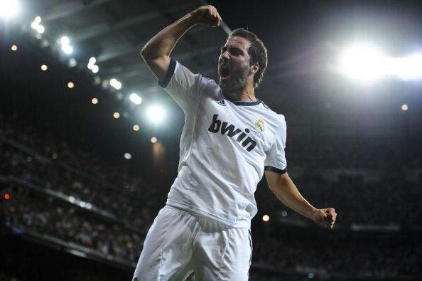 Gonzalo Higuain playing for Real Madrid