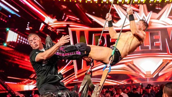 The Miz Vs Shane McMahon had a couple of crazy high-spots