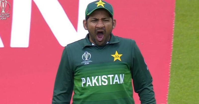 Sarfaraz was caught inexplicably yawning against India (Credits: Scroll)