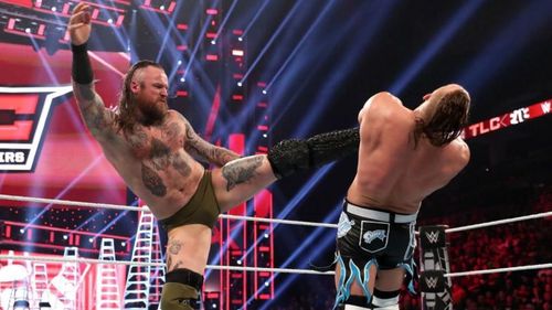 Aleister Black vs. Buddy Murphy