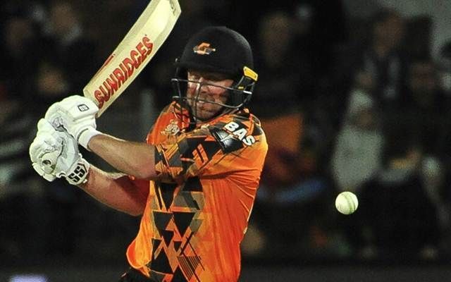 Ben Dunk scored his second fifty in a row for the Nelson Mandela Bay Giants