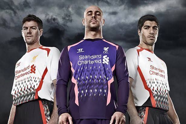Steven Gerrard, Pepe Reina and Luis Suarez in the Liverpool away kit in 2013.