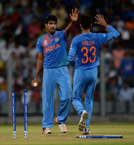 Jasprit Bumrah (L) and Hardik Pandya