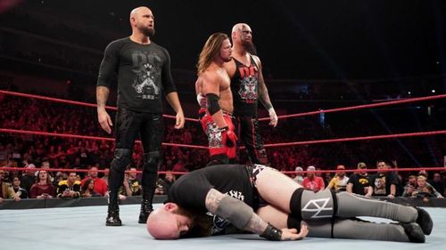 The closing moments of this week's RAW