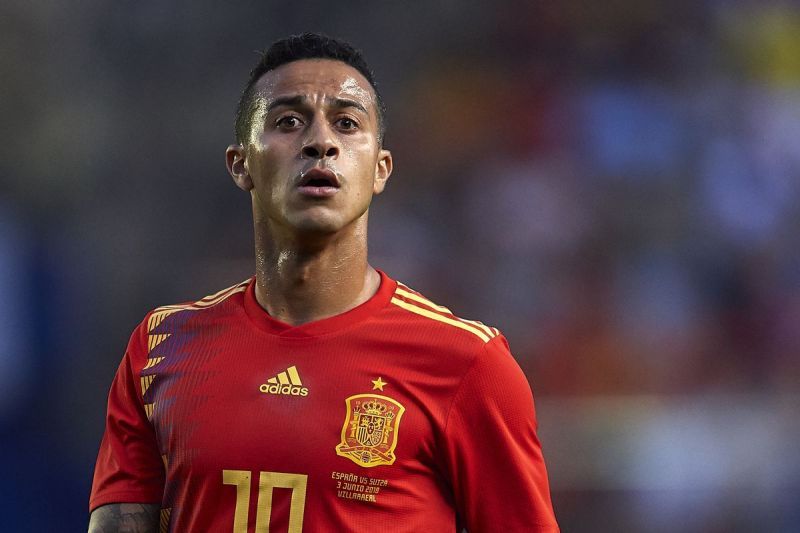 Thiago Alc&Atilde;&cent;ntara in Spanish colours