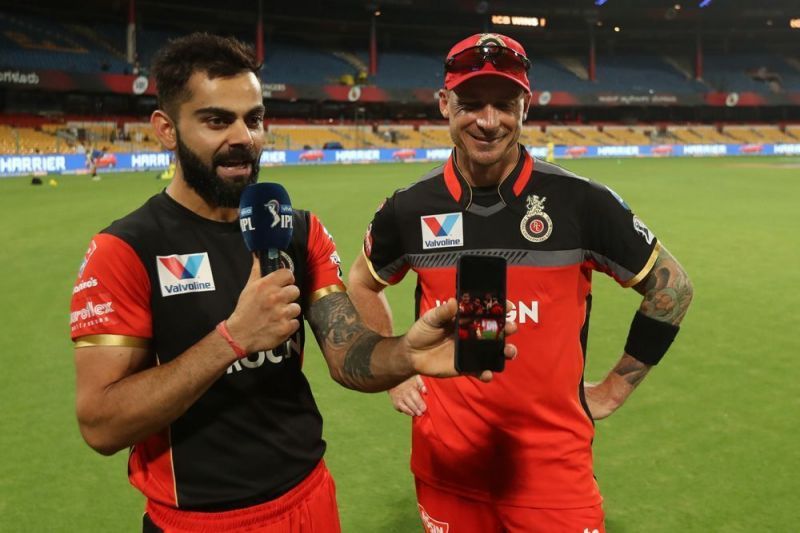 Dale Steyn and Virat Kohli in a joint interview last season (iplt20.com/bcci)